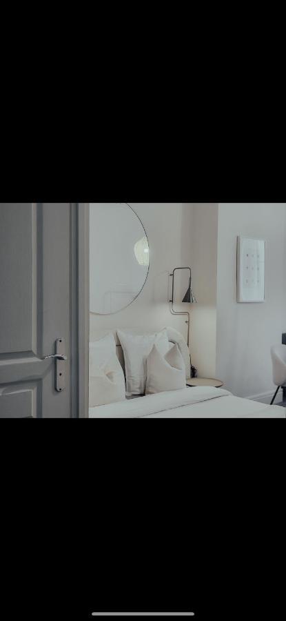Suite Onega Lyon Luaran gambar