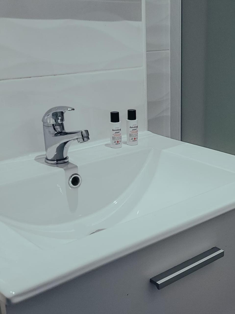 Suite Onega Lyon Luaran gambar