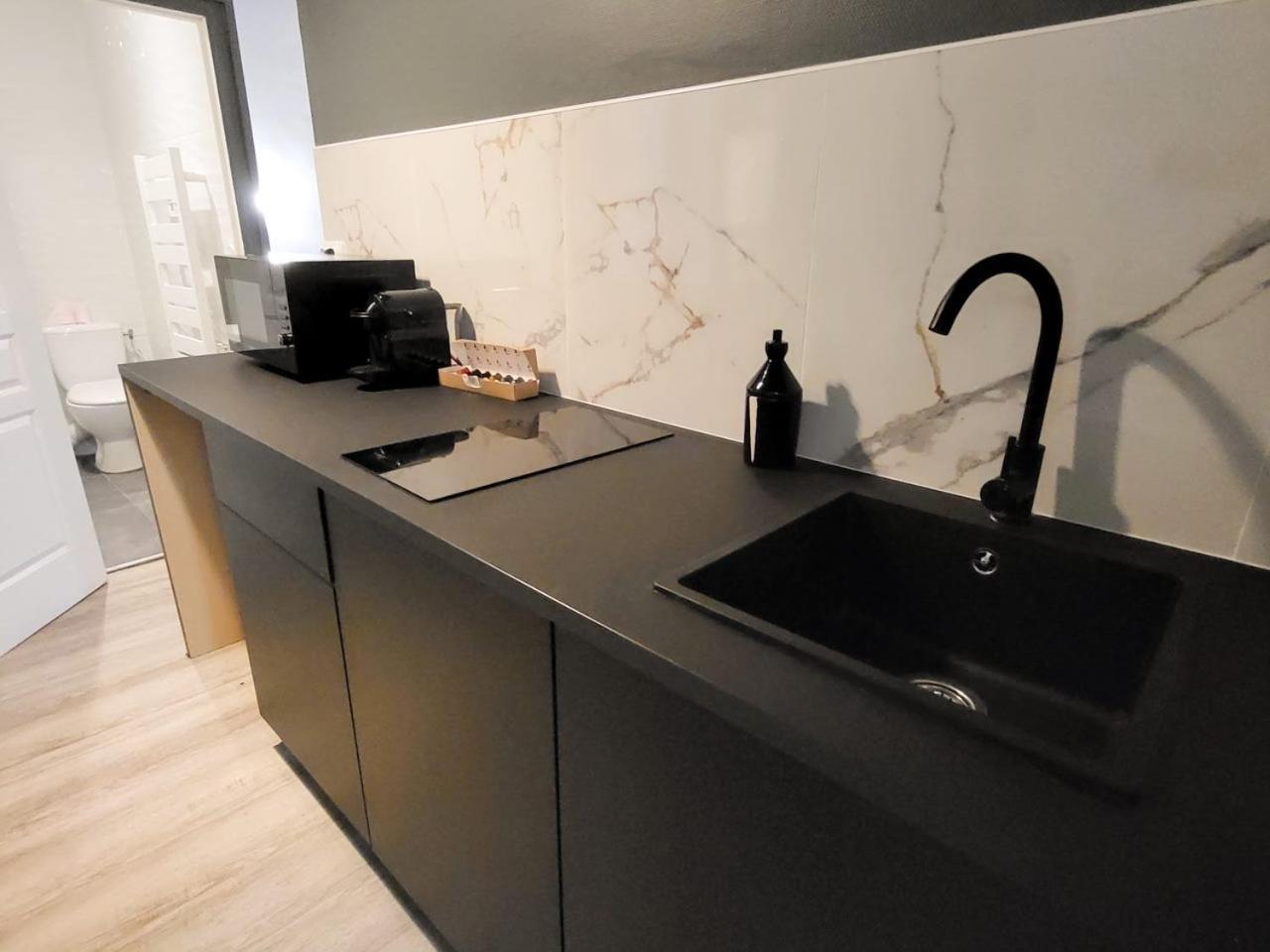 Suite Onega Lyon Luaran gambar